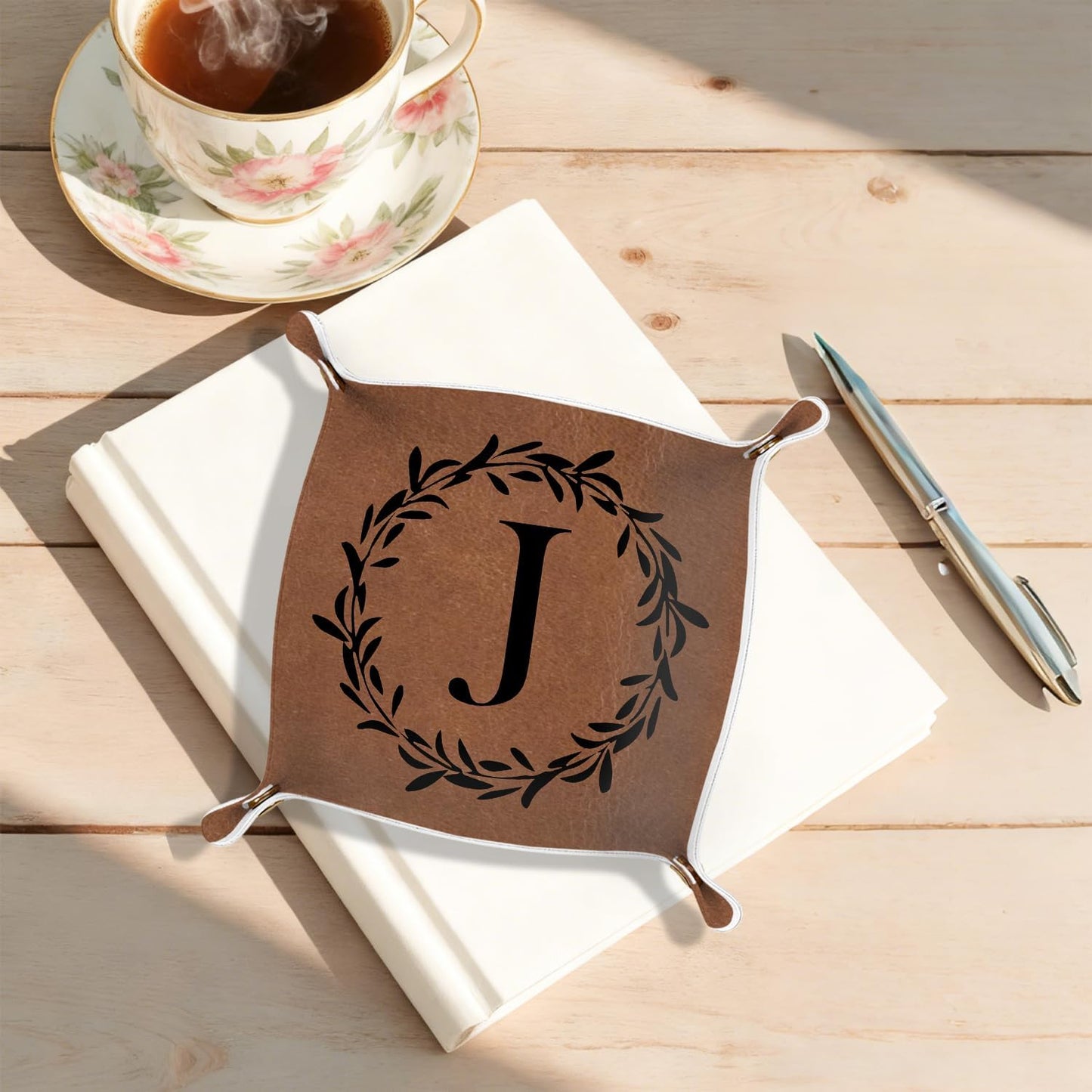 Gifts for Boyfriend Initial Valet Tray,Personalized Gifts for Dad Husband Boyfriend Grandpa,Nightstand Desk Accessories PU Leather Tray Organizer for Birthday Ideas (M)