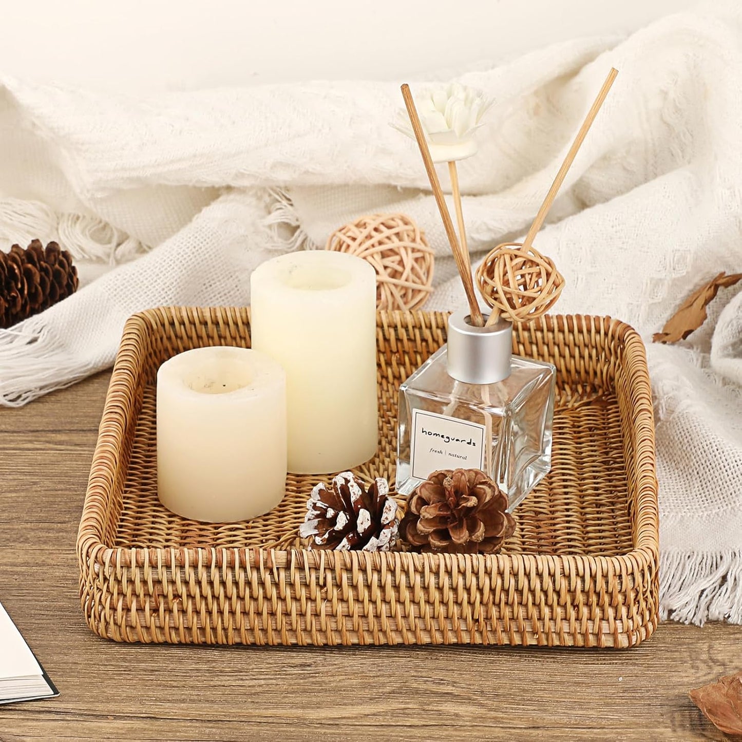 Hipiwe Key Basket Tray for Entryway Table Rattan Serving Tray Handwoven Wicker Baskets Vanity Trays Square Decorative Fruit Trays for Kitchen Counter Bedside Living Room Bathroom, 8.1"