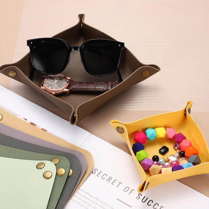 uxcell 2 Pcs Leather Valet Tray, Folding Jewelry Tray Organizer Square Travel Dish Plate Desk Organizer for Women and Men Storage Jewelry Keys Wallet Coin (2 Sizes, Beige)