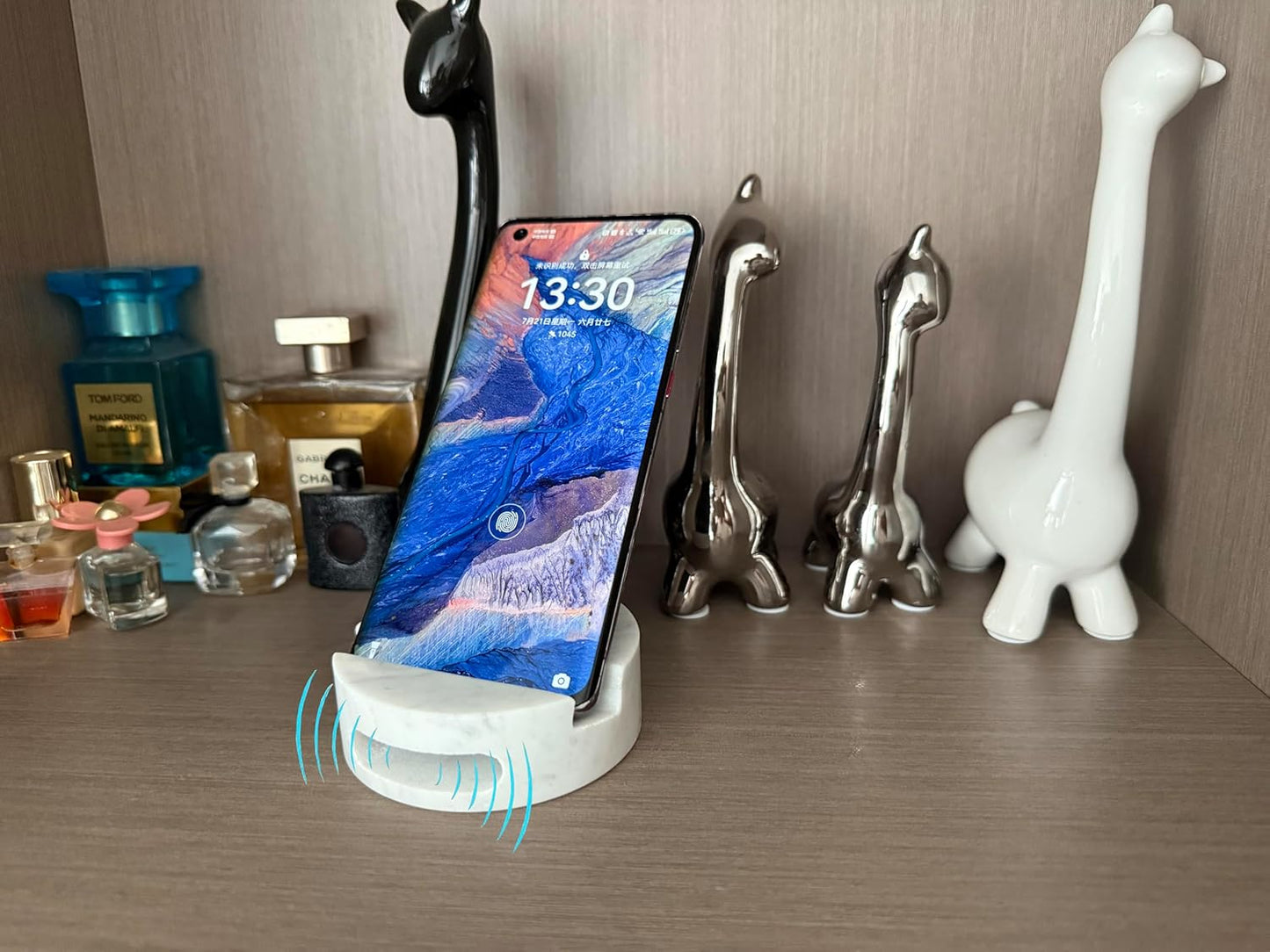fashciaga Luxurious Marble Cell Phone Stand Holder for Cellphone Tablet On Desk, Countertop, Table, Nightstand. Heavy Real Stone Mobile Phone Stands (Solid)