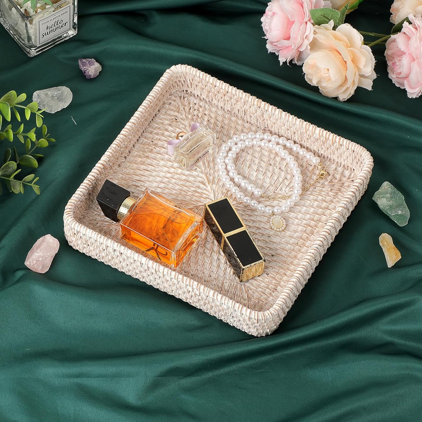Hipiwe Key Basket Tray for Entryway Table Rattan Serving Tray Handwoven Wicker Baskets Vanity Trays Square Decorative Fruit Trays for Kitchen Counter Bedside Living Room Bathroom, 8.1"