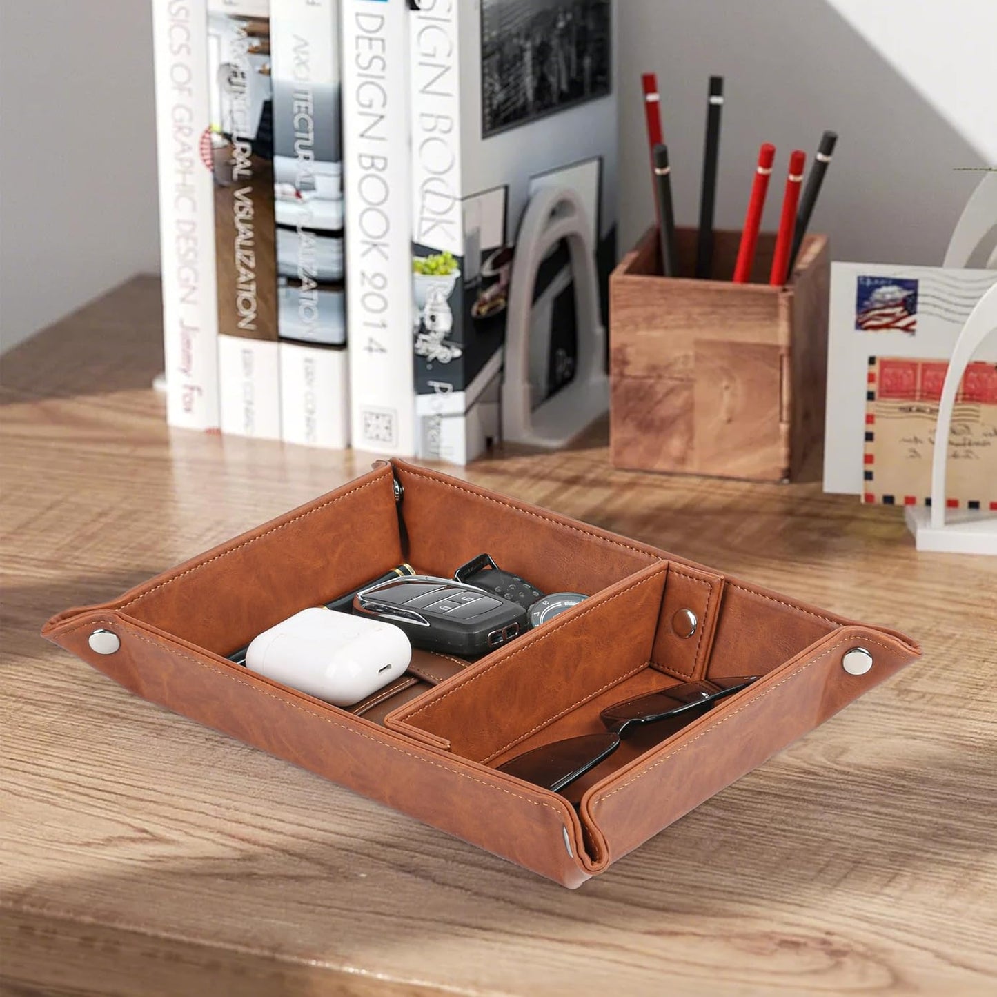 Deluxe Leather Tray Desktop Storage Organizer Watch Remote Control Jewelry Cell Phone Wallet Keychain Desktop Storage for Home, Camping Unique Gift Ideas for Men and Friends