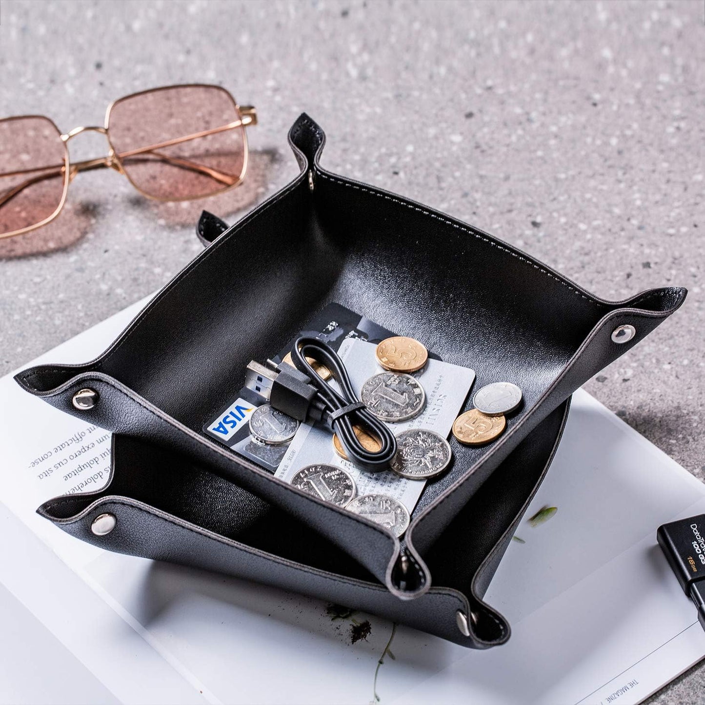SANQIANWAN Leather Jewelry Valet Tray for Women and Man, Entryway Table Bedside Nightstand Desk Portable Small Catchall Travel Dish Plate for Key,Wallet,Watch,Phone,Coin(Pink-B)