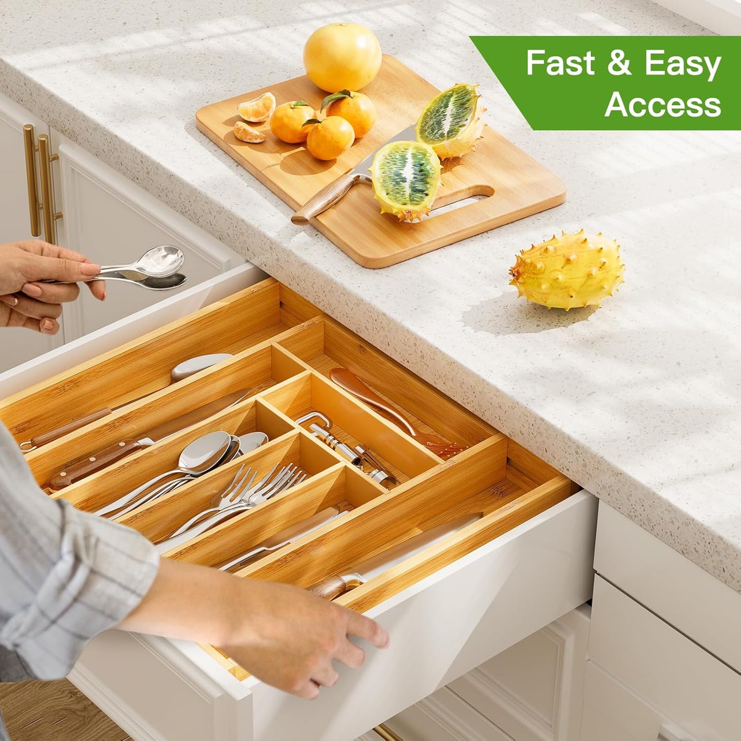 Pipishell Bamboo Expandable Silverware Drawer Organizer, Adjustable Kitchen Utensil Tray for Forks, Spoons and Knives, Wood Storage Cutlery Holder for Bedroom and Living Room