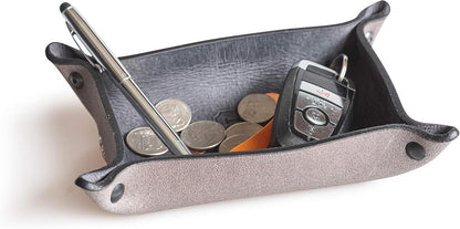 Main Street Forge Leather Valet Tray for Men – Rustic EDC Organizer for Keys, Phone & Wallet – Made in USA – Whiskey Barrel Brown
