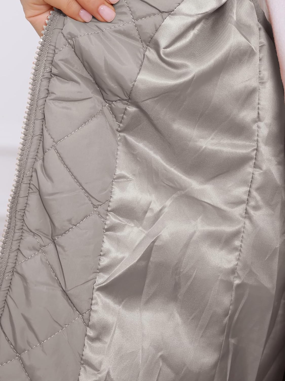 Allegra K Women's Puffer Vest Stand Collar Lightweight Gilet Quilted Zip Vest