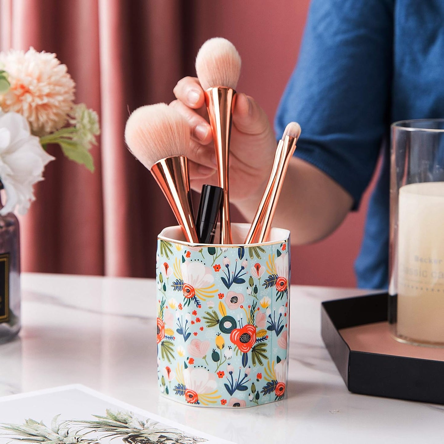Jwest Pen Holder, Makeup Brush Holder Ceramic Shiny Gold Leopard Cheetah Pattern Animal Pencil Cup for Girls Women Durable Stand Desk Organizer Storage Gift for Office, Classroom, Home Light Brown