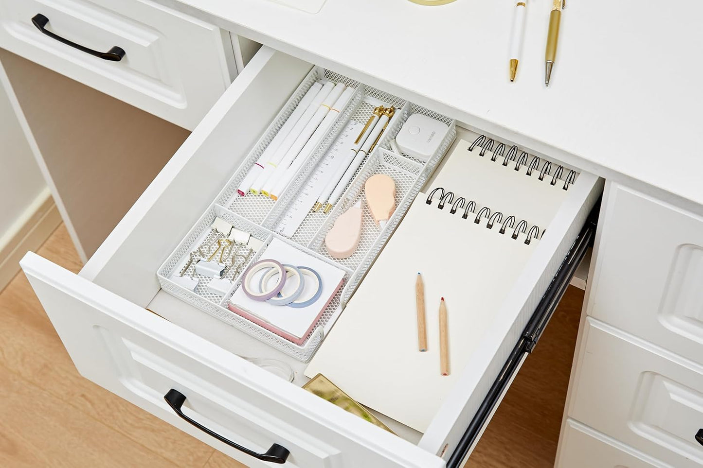 Annova Desk Drawer Organizer Tray for Office Organization - Metal Mesh - Storage Tray with Dividers for Pens, Desktop Accessories, Bathroom, Kitchen, Makeup and Office Supplies (Small, Gold)