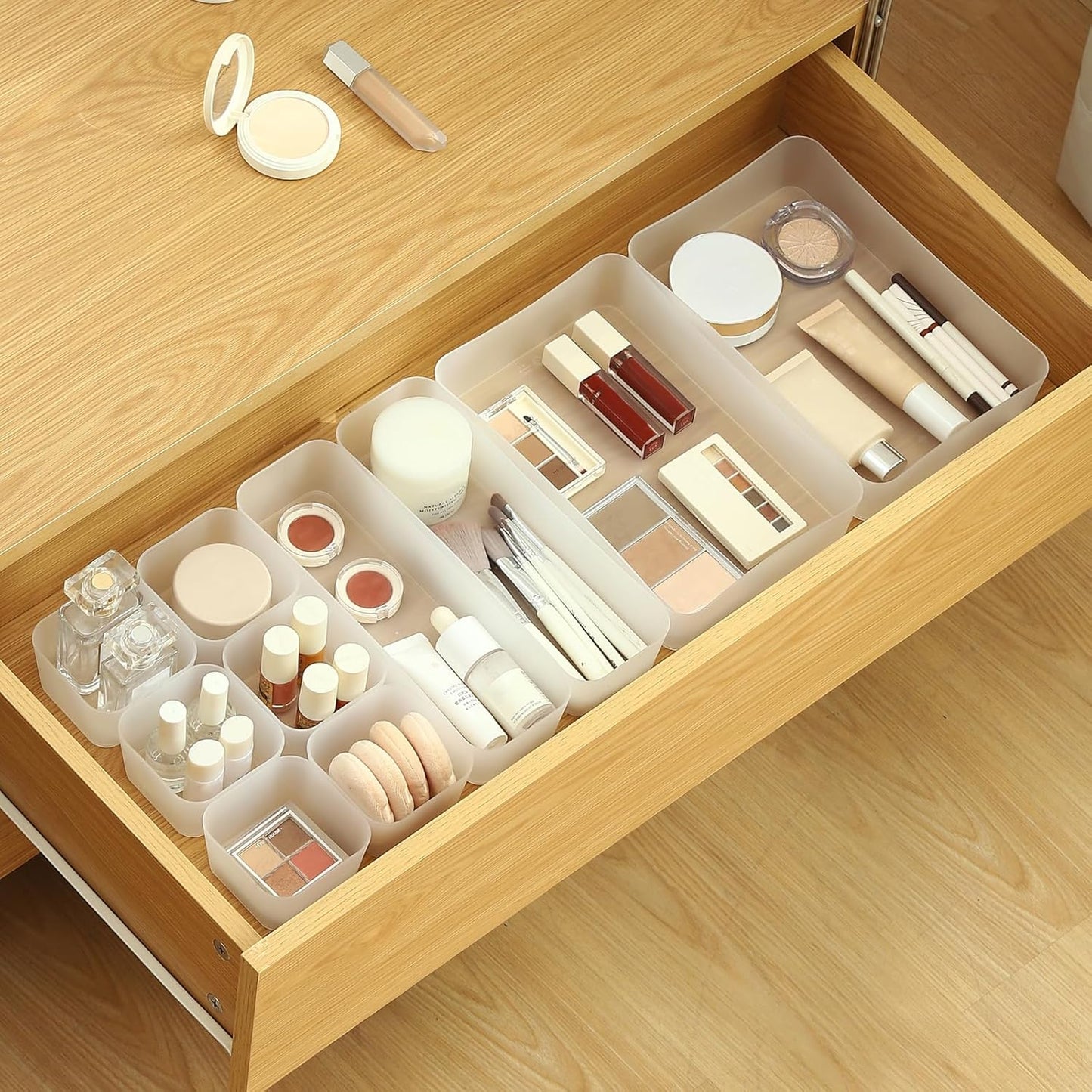 Poeland 5 Pcs Drawer Organizer Tray Storage Box for Bedroom Nightstand Drawer Dresser Bathroom Kitchen Drawer, Frosted