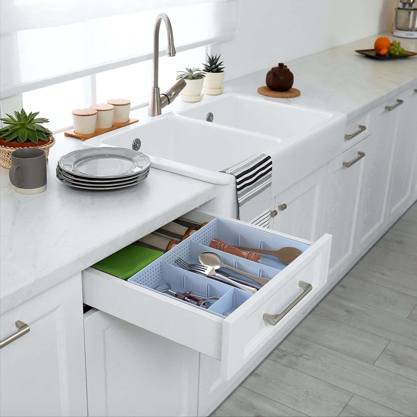 Simple Houseware Drawer Organizer Tray with 9 Adjustable Compartments, Clear