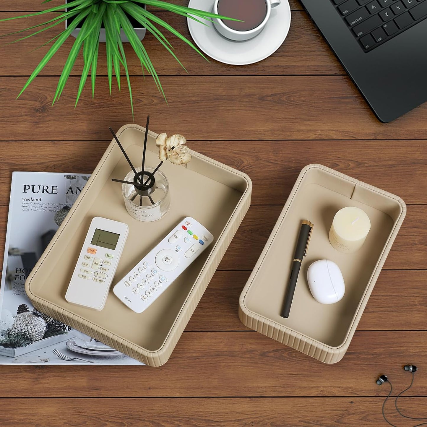 Desk Organizer Tray, PU Leather Nightstand Organizer Perfume Valet Tray for Men Women, Decorative Vanity Trays Trinket Dish Key Bowl for Entryway Table (2pcs, Ivory, Large+Small)