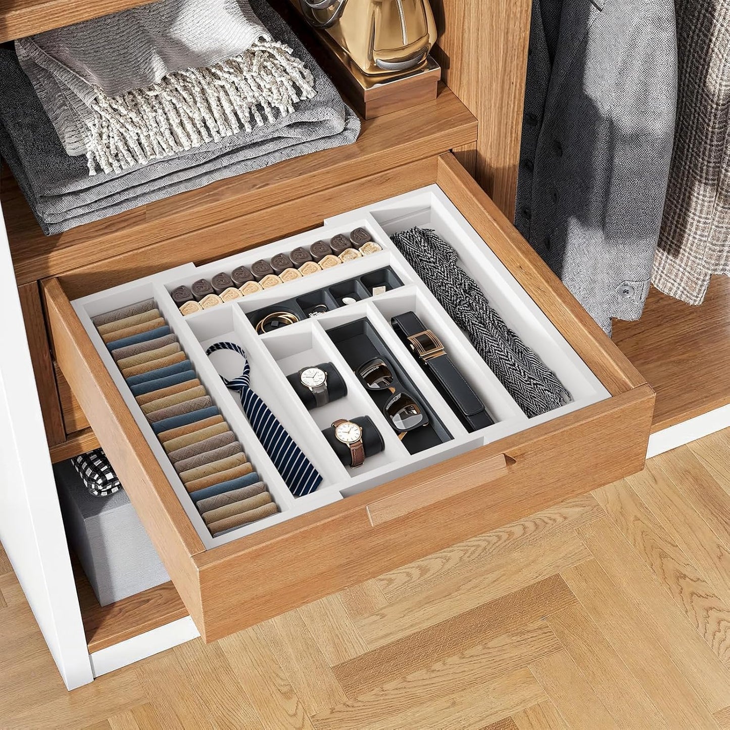 Pipishell Bamboo Expandable Silverware Drawer Organizer, Adjustable Kitchen Utensil Tray for Forks, Spoons and Knives, Wood Storage Cutlery Holder for Bedroom and Living Room